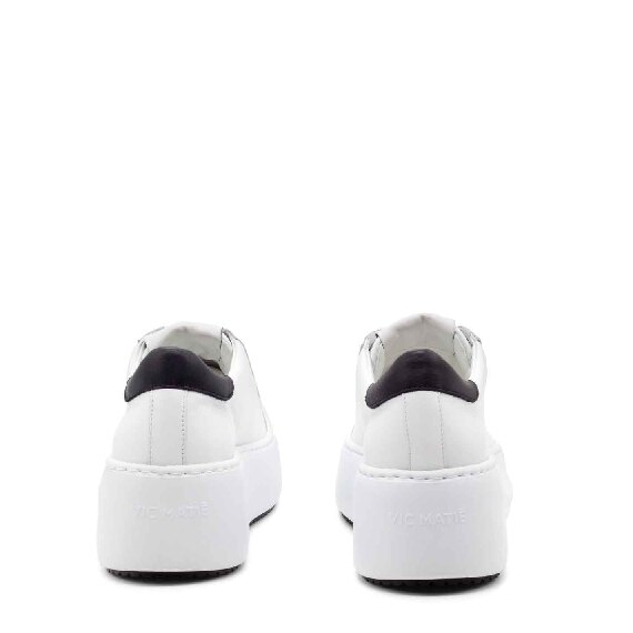 Wave white/black shoes