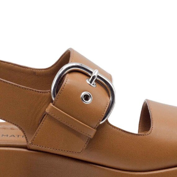 Mini Yoko band sandals in soft tobacco-brown nappa calfskin