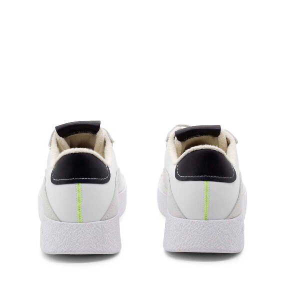 Whippy Sneakers stringata bianca/nera